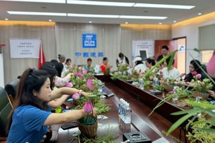 理查德森：球队就是有些球没投进 我们并不会感到沮丧